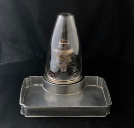 Lampe en étain et son plateau assorti
