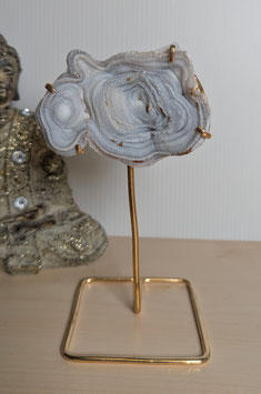 Chalcedon Rosette