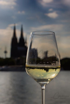 201 Kölner Dom im Weinglas gespiegelt 10 x 15cm