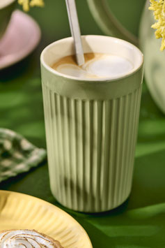 Cafe Latte Becher grün