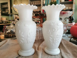Weisse Vasen mit Motiven - Vintage - Einzelstück - VERKAUFT