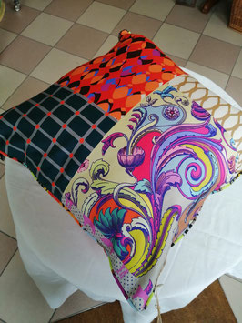 Kissen der Textildesignerin Regina Peretto von Vista Textiles, Zürich - VERKAUFT