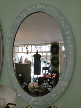 Blumiger ovaler Spiegel - Einzelstück