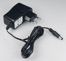 Stecker-Netzteil "CTN-1212" 110-240V~ >12V=, 1000mA / 12W