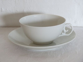 ROYAL COPENHAGEN, WHITE, Tea cup & Saucer