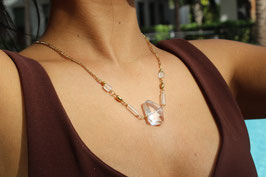 COLLAR EN CUARZO BLANCO