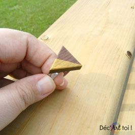Bague triangle ajustable en bois de noyer canadien, choix de jonc en étain ou inox