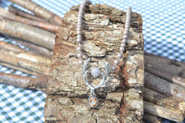 Perlenkette "Geweih" - Glitzerkugel - Nudebraun mit Tropfen
