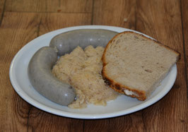 Leberwürste mit Kraut