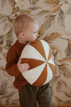 Linen round cushion - caramel