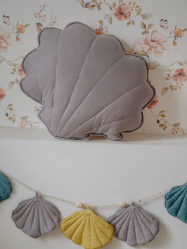 Linen shell cushion - grey