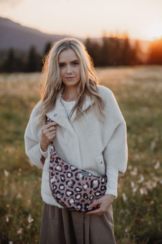 MOONBAG -leo braun-