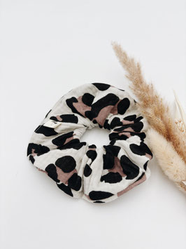 Scrunchie -leo-