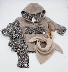 Walkjacke -leo beige-