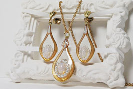 Parure "La Grâce d'Alexandra" - boucles d'oreilles et pendentif