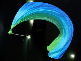 1 STÜCK (!!!) Voi Poi, "Adventure" Grün Türkis Blau, 230 x 90 cm, Längsverlauf, rechteckig, Vollgummi-Poi