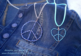 Necklace *PEACE & LOVE sign*