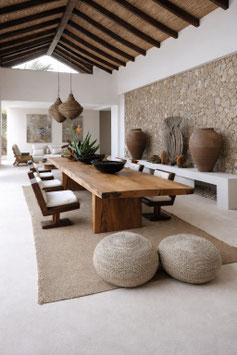 MESA DE COMEDOR SUAR