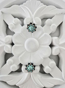 LITTLE JADE BUTTON