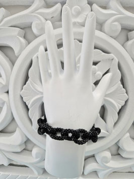 BLACK CHAIN