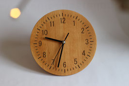 Wanduhr aus Buchenholz