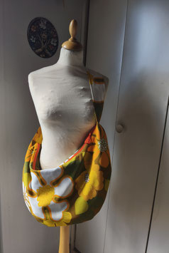 Sac coccinelle orange à fleurs 70's