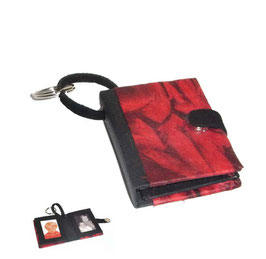 Fotoanhänger/Anhänger /Schlüsselanhänger / Taschenanhänger für Fotos / Passfotos Nepalpapier rot schwarz