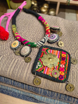 Collane thailandesi