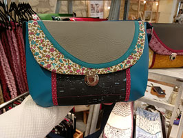 Petit sac à main Capucine. Besace.