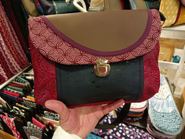 Petit sac à main Capucine. Besace.