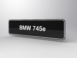 BMW 745e Kennzeichen-Typenschild