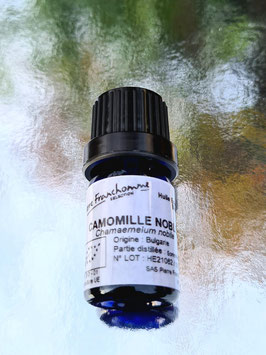 Organic essential oil of Roman chamomile