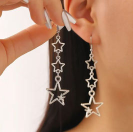 Boucles d'Oreilles Longues Etoiles Ajourées