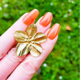 Bague réglable fleur – Élégance florale audacieuse