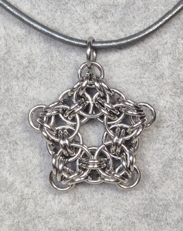 Chainmaille Anhänger "Helm Chain Pentagon"