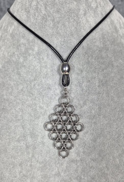 Chainmaille Anhänger "Japanese Raute"