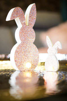 Glitterhase rosa mit LED