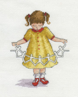 DOLLY CHAIN