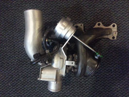 HM350 als Turbolader (mit Krümmer)
