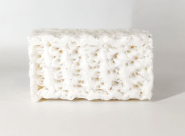Savon gommage exfoliant | Exfoliating soap