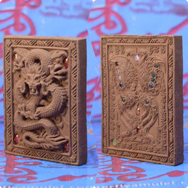 D116/02 .  Dragon Amulet