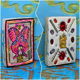 BF07/01 .  Butterfly with Ganesha & Phra Phrom