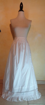 Jupon brodé 1900 T.U