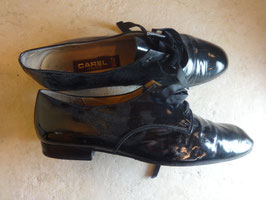 Derbies vernies Carel P.39