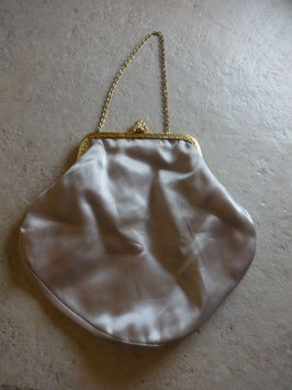 Pochette satin blanc