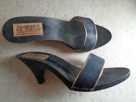Mules noires 70's P.38