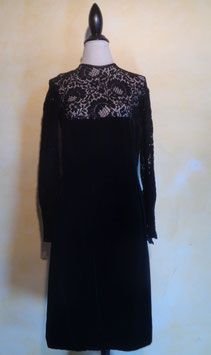 Robe velours et dentelle 70's T.40