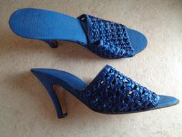 Mules bleues tressées 70's P.39