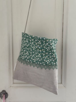 Wäscheklammersack grau-grün mit kleinen Knospen
