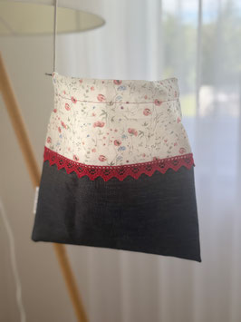 Wäscheklammersack marine-weiss mit Wiesenmotive